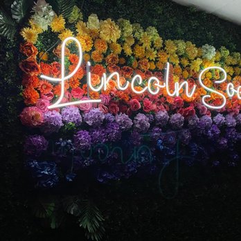 Lincoln Social Rooftop - The entrance. Maybe not super useful but I thought it was nicely done. - American Near Me - Columbus, Ohio