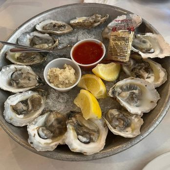 Quarterdeck - Seafood Near Me - Arlington, Virginia