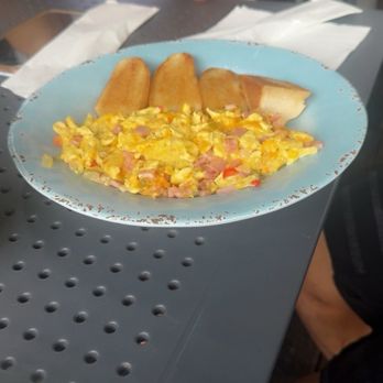 Panakeia - Scrambled eggs with Toast - Juice Bars & Smoothies Near Me - Vega Baja, Puerto Rico Panakeia - Scrambled eggs with Toast - Juice Bars & Smoothies Near Me - Vega Baja, Puerto Rico