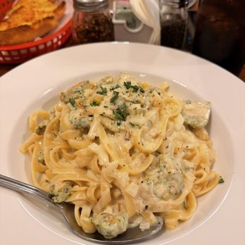 Tommys Way - Alfredo pasta - Italian Near Me - Scottsdale, Arizona Tommys Way - Alfredo pasta - Italian Near Me - Scottsdale, Arizona