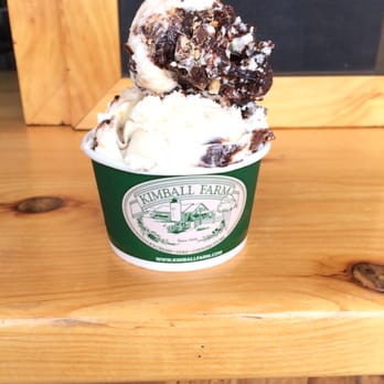 Kimball Farm - Moo Tracks - vanilla ice cream with fudge swirl and large chunks of peanut butter cups. Delicious! - Ice Cream & Frozen Yogurt Near Me - Jaffrey, New Hampshire