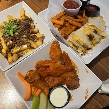 Studio Movie Grill - Southwest Quesadilla, Buffalo Awesome Crispy Wings, Cheese Fries - American Near Me - Rocklin, California Studio Movie Grill - Southwest Quesadilla, Buffalo Awesome Crispy Wings, Cheese Fries - American Near Me - Rocklin, California