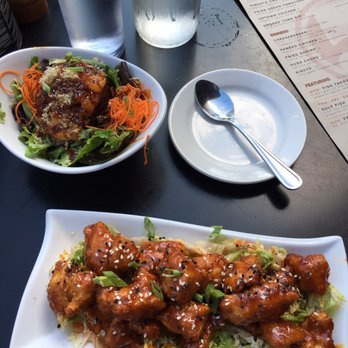 Five Bar - Uptown chicken and baked avocado, perfect pair for dinner. - American Near Me - Tuscaloosa, Alabama Five Bar - Uptown chicken and baked avocado, perfect pair for dinner. - American Near Me - Tuscaloosa, Alabama