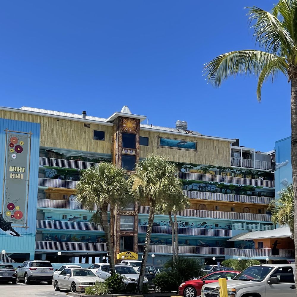 Top 10 Best Rooftop Pool Bar in Fort Myers, FL Last Updated August