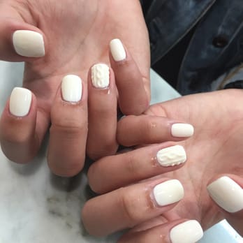 Coco Nails art - Gel manicure w/ a 3D design - Nail Salons Near Me - New York, New York
