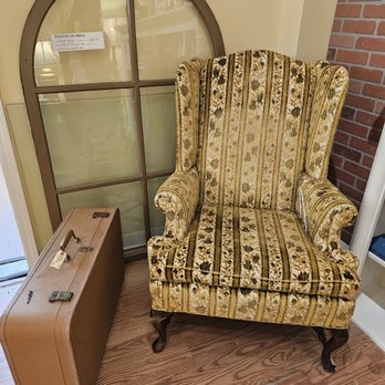 Frisco Mercantile - Antiques Near Me - Frisco, Texas Frisco Mercantile - Antiques Near Me - Frisco, Texas