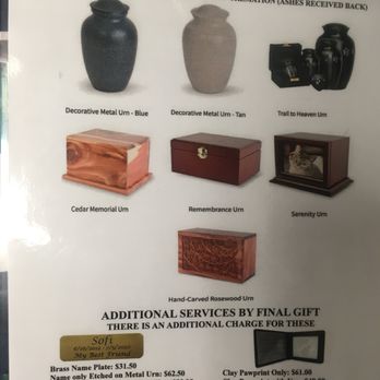Newtown Veterinary Specialists - Brochures with various memorial urns and plaques. - Emergency Pet Hospital Near Me - Newtown, Connecticut Newtown Veterinary Specialists - Brochures with various memorial urns and plaques. - Emergency Pet Hospital Near Me - Newtown, Connecticut