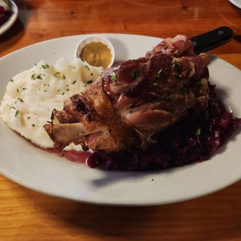 Speisekammer - Pork shank, potatoes, red cabbage - German Near Me - Alameda, California