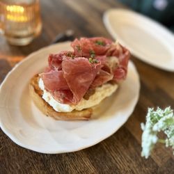 Liliana - Prosciutto bruschetta