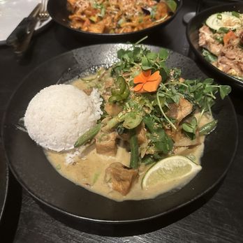 Ahan - Green Curry - Laotian Near Me - Madison, Wisconsin Ahan - Green Curry - Laotian Near Me - Madison, Wisconsin
