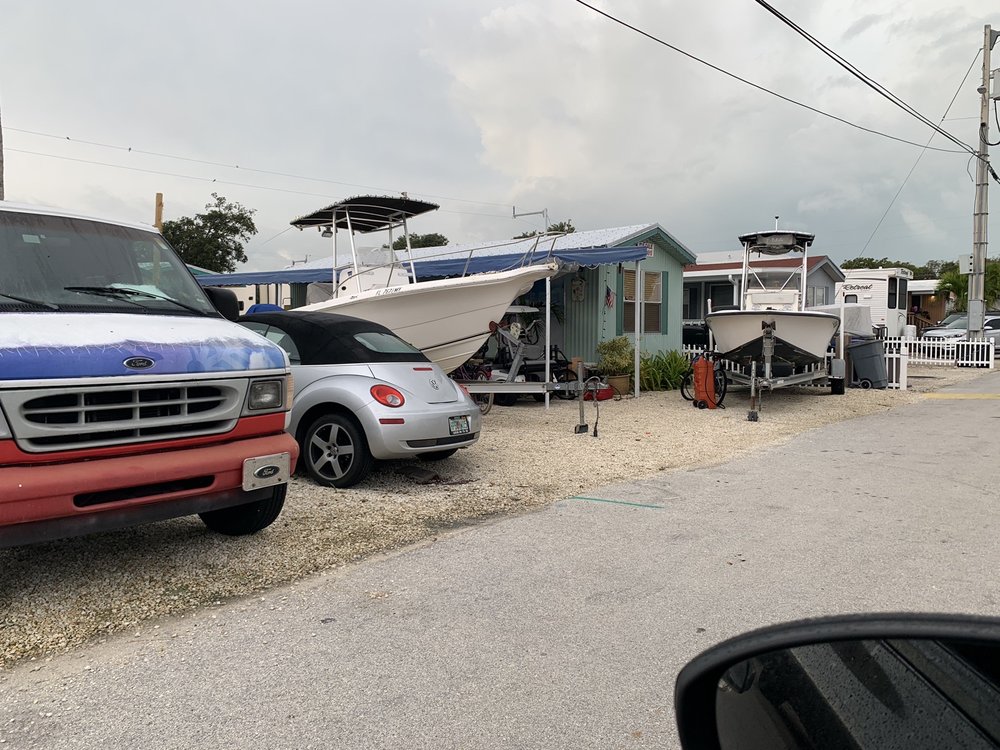 CALUSA CAMPGROUND RESORT MARINA Updated October 2024 33 Photos & 21