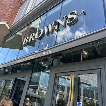 Browns Liverpool - Brasseries Near Me - Liverpool, XMS