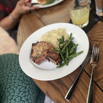 Tuohy’s Downtown - Wine Bars Near Me - Vero Beach, Florida Tuohy’s Downtown - Wine Bars Near Me - Vero Beach, Florida