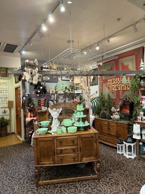 Grizzly Cafe by null