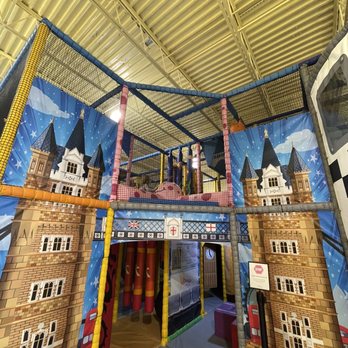 Scramble - Jungle gym - Kids Activities Near Me - Alexandria, Virginia