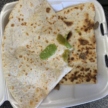 Raliberto's Taco Shop - Carne asada quesadilla - Mexican Near Me - Eureka, California