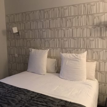 La Villa Nice Victor Hugo - Basic room on 4th floor. - Hotels Near Me - Nice, 06