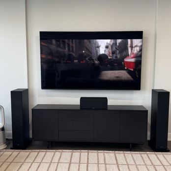 Chicagoland Home + Theatre - Bowers & Wilkins 603 S3 speakers, a Bowers & Wilkins HTM6 S3 center, and a REL HT/1205 sub. - Home Theatre Installation Near Me - Hammond, Indiana Chicagoland Home + Theatre - Bowers & Wilkins 603 S3 speakers, a Bowers & Wilkins HTM6 S3 center, and a REL HT/1205 sub. - Home Theatre Installation Near Me - Hammond, Indiana