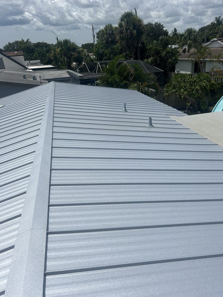 Slide of FoxHaven Roofing Group