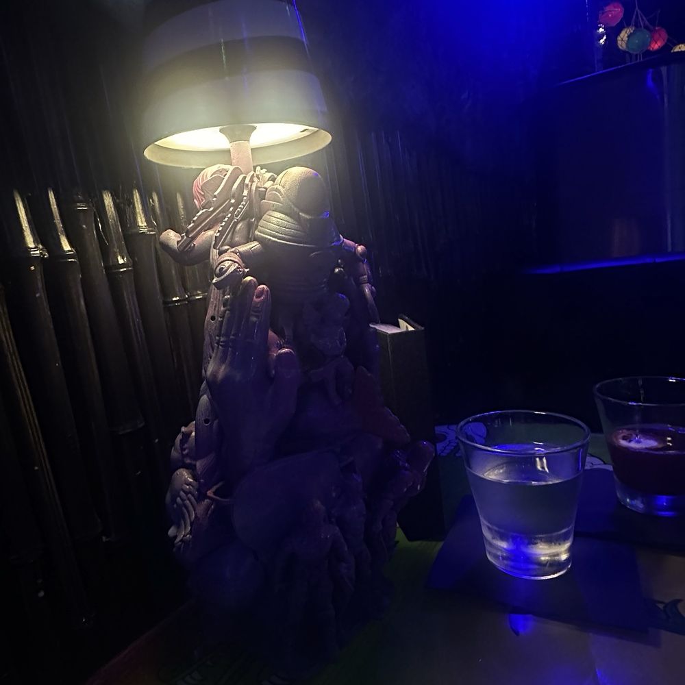 Endless Bummer - Trippy lights - Tiki Bars Near Me - Houston, Texas Endless Bummer - Trippy lights - Tiki Bars Near Me - Houston, Texas