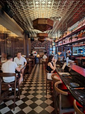 Hiro Bar Izakaya by null