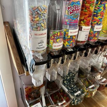 Wee R Sweetz - Desserts Near Me - North Myrtle Beach, South Carolina Wee R Sweetz - Desserts Near Me - North Myrtle Beach, South Carolina