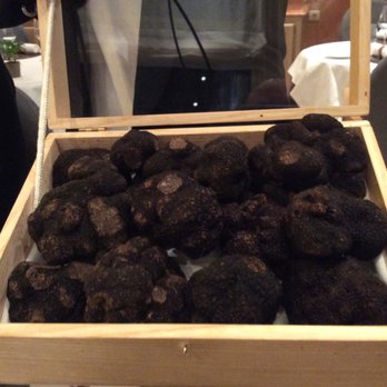 Chef Todd's Epicurean Adventures - Truffle Dinner in Cahors. - Wine Tours Near Me - Sebastopol, California