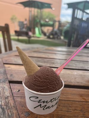 Central Market by null