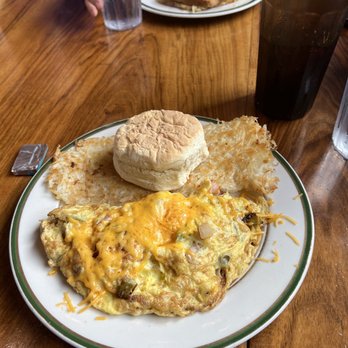 The Pump Cafe - Denver omelette! - Breakfast & Brunch Near Me - Springfield, Oregon