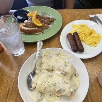 SB Sunshine Cafe - Biscuits and Sausage Gravy, scrambled eggs, two sausages, and French toast - Breakfast & Brunch Near Me - Goleta, California SB Sunshine Cafe - Biscuits and Sausage Gravy, scrambled eggs, two sausages, and French toast - Breakfast & Brunch Near Me - Goleta, California