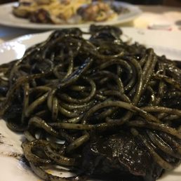 Spaghetti with cuttlefish and ink sauce Spaghetti with cuttlefish and ink sauce