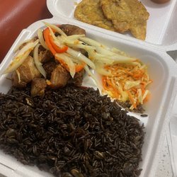 Le Griot Restaurant - Large Griot with black rice
