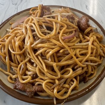 Lion Kitchen - Beef chow mein - Chinese Near Me - San Francisco, California