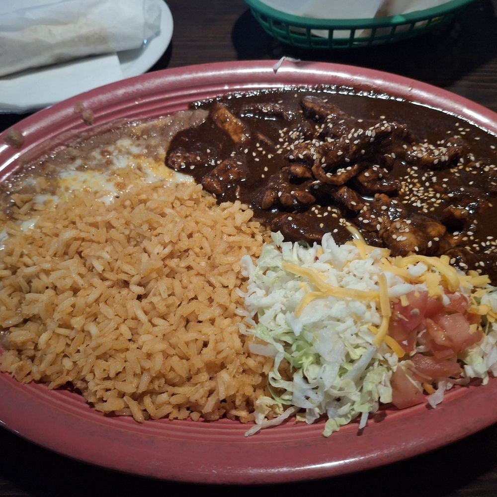 El Perico Ranchero - Pollo con mole ($20) - Mexican Near Me - Upland, California