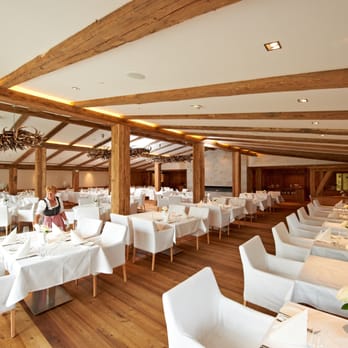 Golf Resort Achental - Restaurant "Weißer Hirsch" im Sporthotel Achental 8 Km südlich des Chiemsee in Grassau - Hotels Near Me - Grassau, BY
