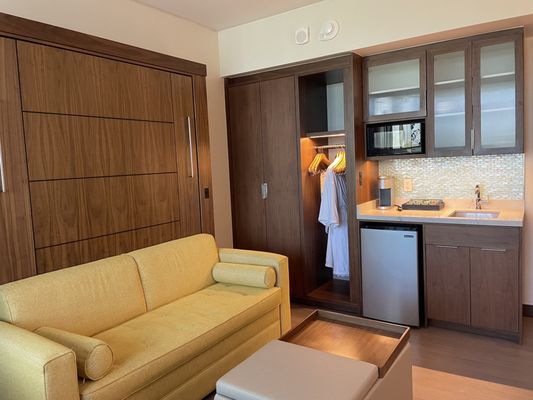 The Villas at Disneyland Hotel by null