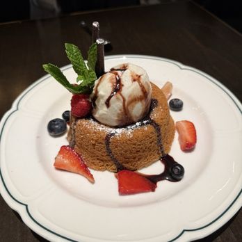 Original Joe's - Joe's warm butter cake - Italian Near Me - Walnut Creek, California Original Joe's - Joe's warm butter cake - Italian Near Me - Walnut Creek, California