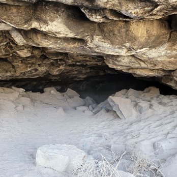 Redmond Caves - Entrance to Redmond caves. - Parks Near Me - Redmond, Oregon