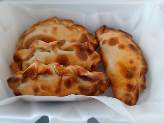 Empanadas To Go by null