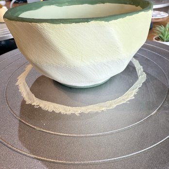 Freestyle Ceramics & Tufting - Paint-Your-Own Pottery Near Me - Highland Park, Illinois Freestyle Ceramics & Tufting - Paint-Your-Own Pottery Near Me - Highland Park, Illinois
