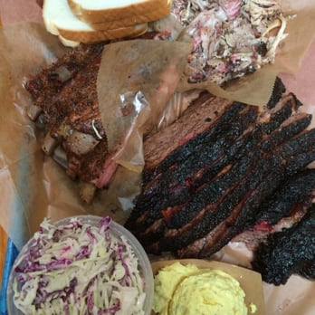 Franklin Barbecue - Brisket, pulled pork, & ribs! - Barbeque Near Me - Austin, Texas