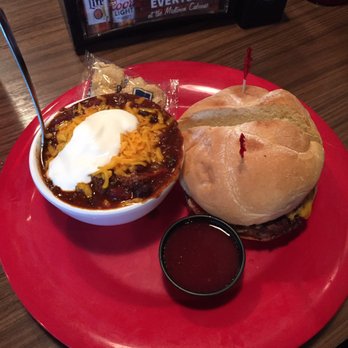 Midtown Caboose - PB&J Burger, side of chili - New American Near Me - Tallahassee, Florida