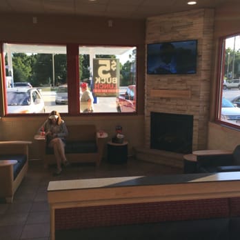 Dairy Queen Grill & Chill - Very cool DQ, fireplace and love seat area! - Ice Cream & Frozen Yogurt Near Me - Bolivar, Ohio