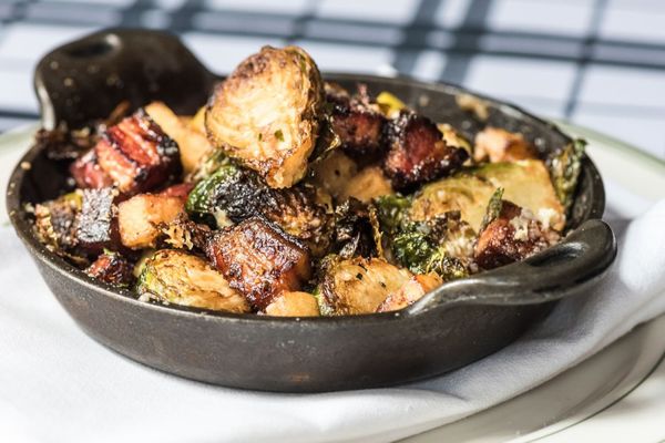 Gibsons Bar & Steakhouse by null