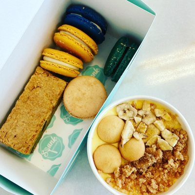 Swank Desserts by null