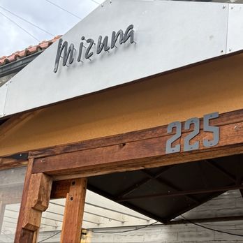 Mizuna - New American Near Me - Denver, Colorado
