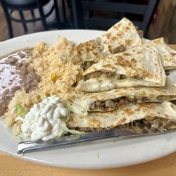 Azteca Restaurant - Bistec Quesadilla