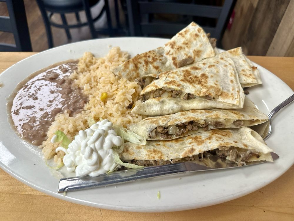 Azteca Restaurant