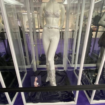 Selena Museum - I loved this outfit. - Museums Near Me - Corpus Christi, Texas Selena Museum - I loved this outfit. - Museums Near Me - Corpus Christi, Texas