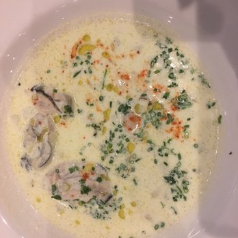 Eataly Boston - Zuppa di ostriche - Pizza Near Me - Boston, Massachusetts
